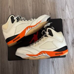 Nike Air Jordan 5 Retro shattered backboard